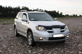 2003 Mitsubishi Outlander