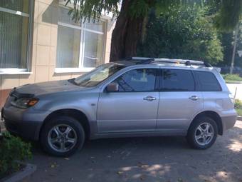 2003 Mitsubishi Outlander