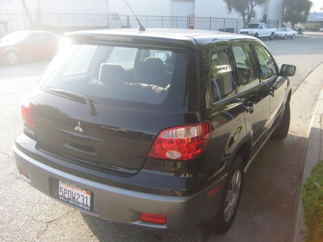 2004 Mitsubishi Outlander