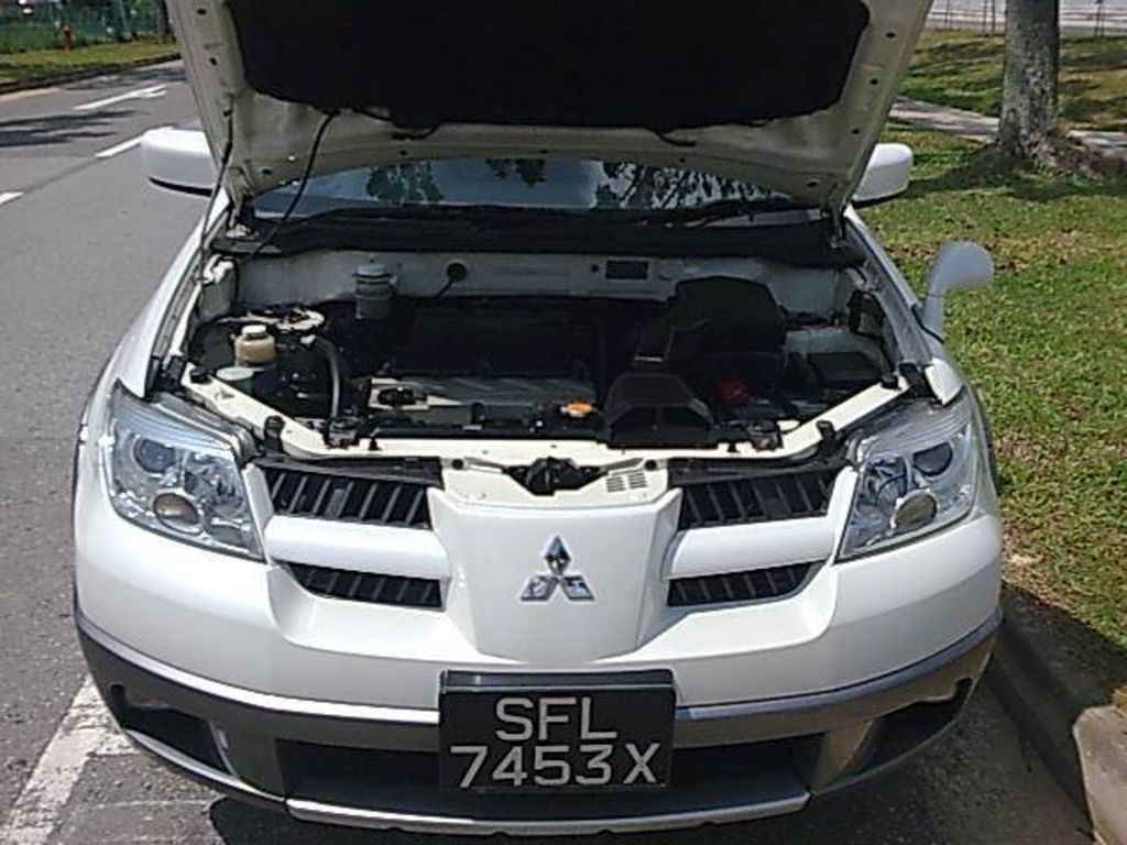 2004 Mitsubishi Outlander