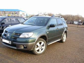 2004 Mitsubishi Outlander For Sale