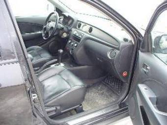 2004 Mitsubishi Outlander Photos