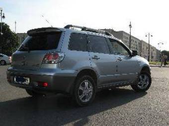 2004 Mitsubishi Outlander For Sale