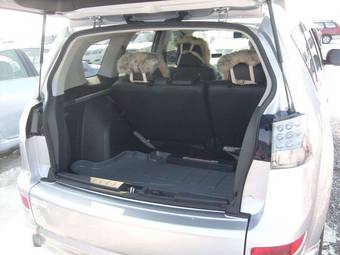2005 Mitsubishi Outlander Pictures