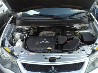 2005 Mitsubishi Outlander For Sale