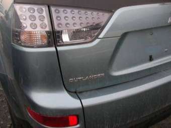 2006 Mitsubishi Outlander Pictures