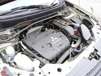 2006 Mitsubishi Outlander Pictures