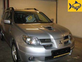 2006 Mitsubishi Outlander Pics