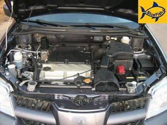 2006 Mitsubishi Outlander Photos