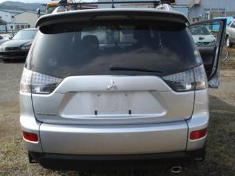 2006 Mitsubishi Outlander Pictures