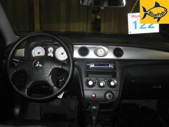 2006 Mitsubishi Outlander Pictures
