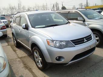 2006 Mitsubishi Outlander Pictures