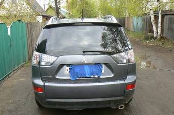 2006 Mitsubishi Outlander Pictures