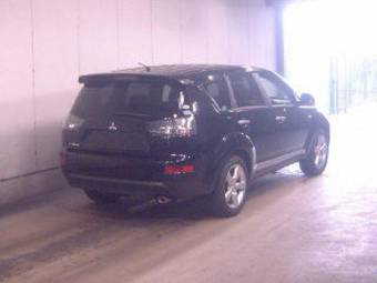 2006 Mitsubishi Outlander Pictures