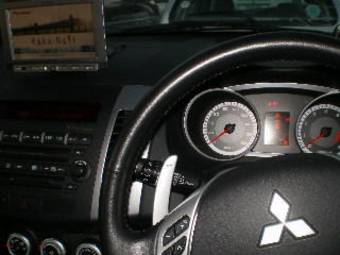 2006 Mitsubishi Outlander Wallpapers