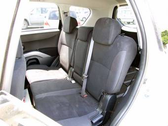 2006 Mitsubishi Outlander Photos