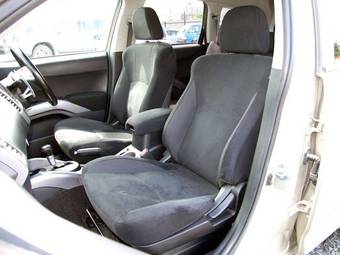 2006 Mitsubishi Outlander Pictures