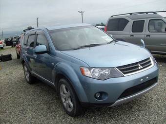 2006 Mitsubishi Outlander Pictures