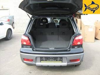 2006 Mitsubishi Outlander Pictures