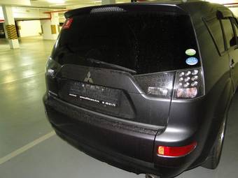 2006 Mitsubishi Outlander Pictures