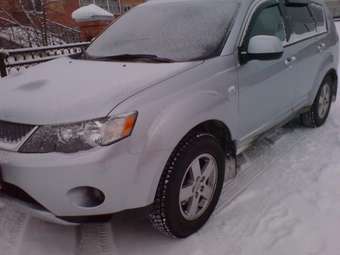 2007 Mitsubishi Outlander Pictures