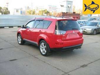 2007 Mitsubishi Outlander Pictures