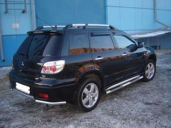 2007 Mitsubishi Outlander Pics