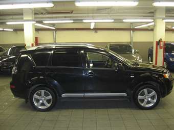 2007 Mitsubishi Outlander Pictures