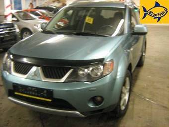 2007 Mitsubishi Outlander Pictures