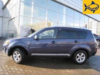 2007 Mitsubishi Outlander Pictures