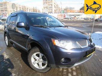 2007 Mitsubishi Outlander Photos
