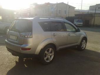 2007 Mitsubishi Outlander Pics