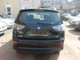 2007 Mitsubishi Outlander Pictures