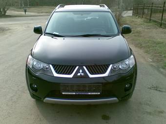 2007 Mitsubishi Outlander Pictures