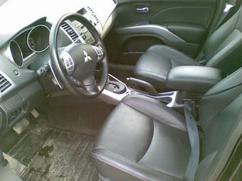2007 Mitsubishi Outlander Pictures