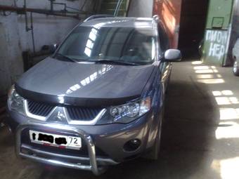 2007 Mitsubishi Outlander Photos