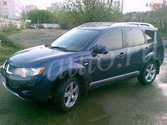 2007 Mitsubishi Outlander Photos