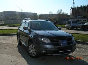 2007 Mitsubishi Outlander Wallpapers