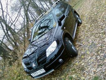 2007 Mitsubishi Outlander Photos