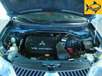 2007 Mitsubishi Outlander Pics