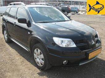 2007 Mitsubishi Outlander Pics