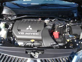 2007 Mitsubishi Outlander Photos