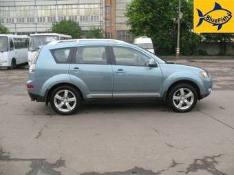 2007 Mitsubishi Outlander Pics