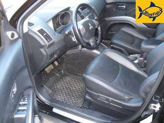 2007 Mitsubishi Outlander Pictures