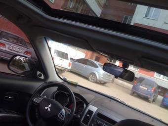 2007 Mitsubishi Outlander Images