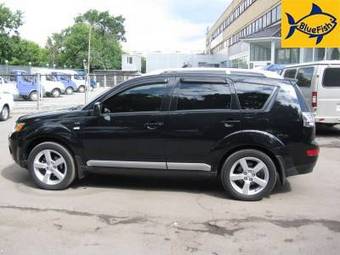 2007 Mitsubishi Outlander Pictures