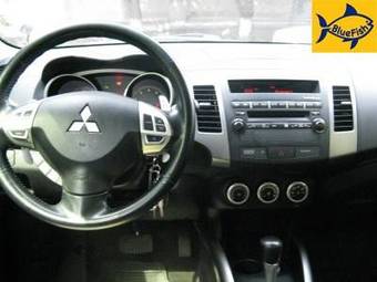 2007 Mitsubishi Outlander Wallpapers