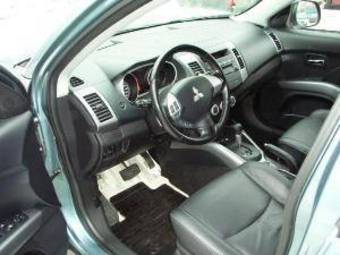 2007 Mitsubishi Outlander Pictures