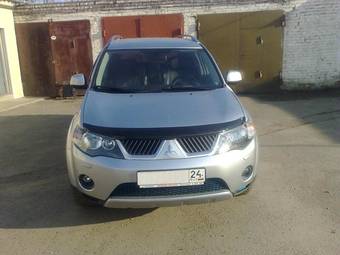 2007 Mitsubishi Outlander Pictures