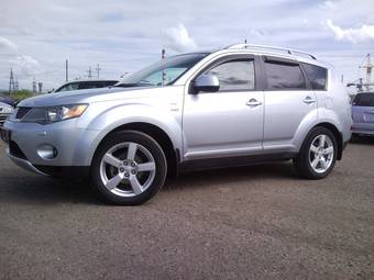2007 Mitsubishi Outlander Photos